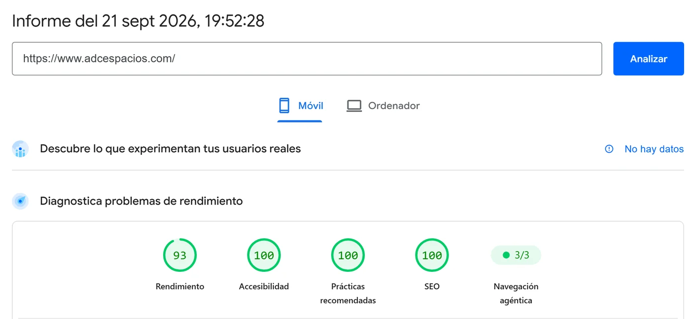 Captura del informe de PageSpeed Insights de adcespacios.com del 21 de septiembre de 2026 en móvil: rendimiento 93, accesibilidad 100, prácticas recomendadas 100 y SEO 100