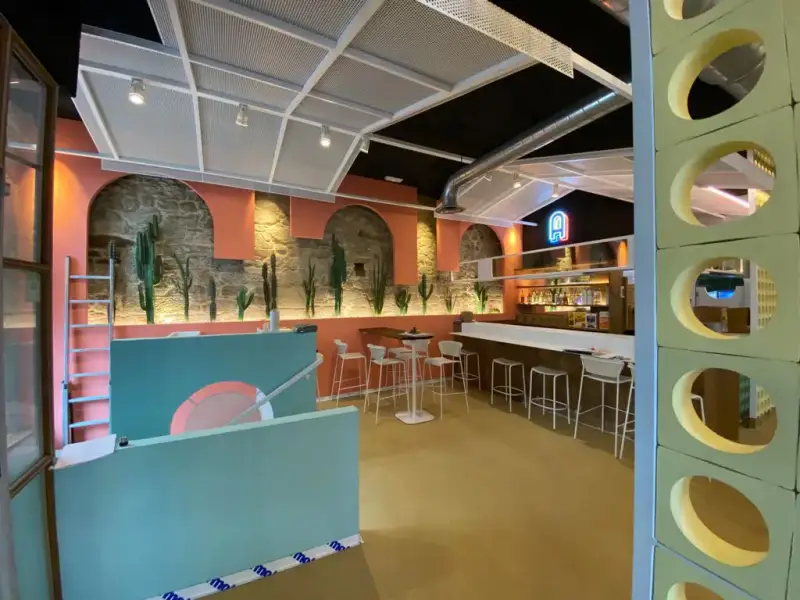 Interiorismo-Restaurante-Mejicano-Santiago-Galicia
