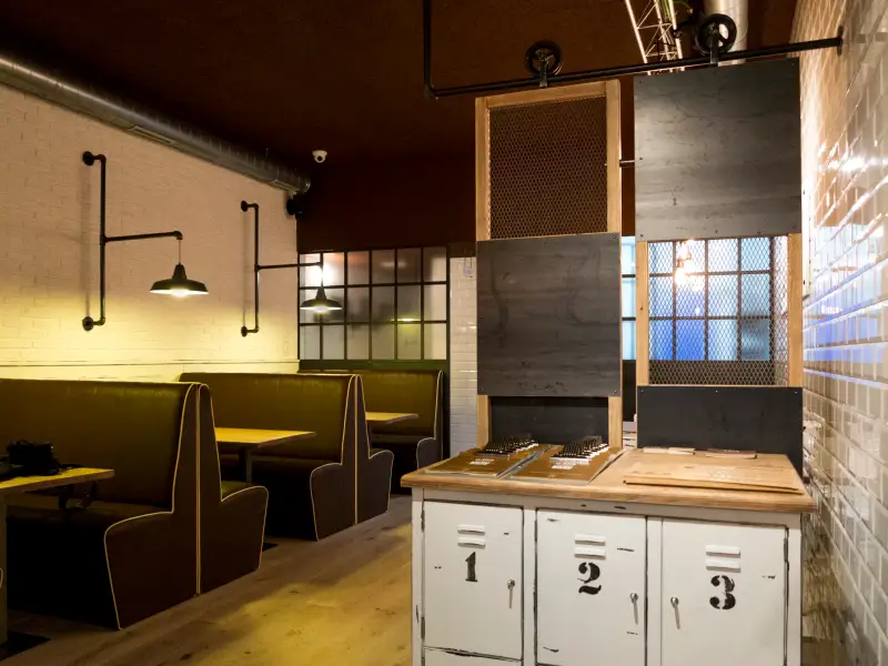 Interiorismo comercial y diseño de producto para LA PEPITA en Ourense, ADC Espacios