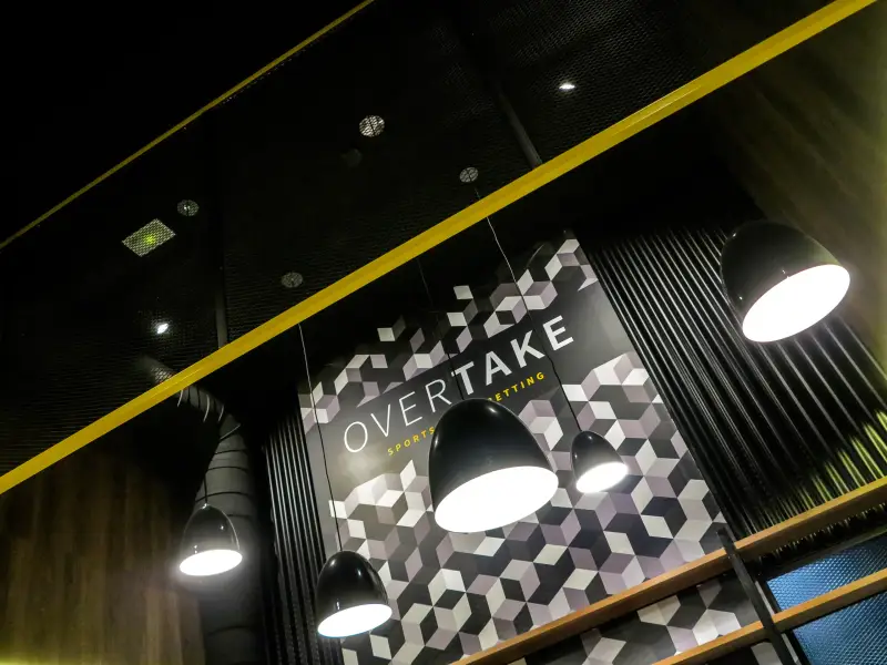 OVERTAKE, Vigo — foto 22 del proyecto