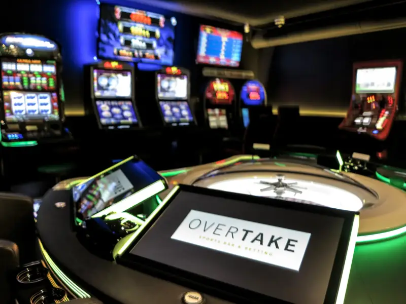 OVERTAKE, Vigo — foto 3 del proyecto